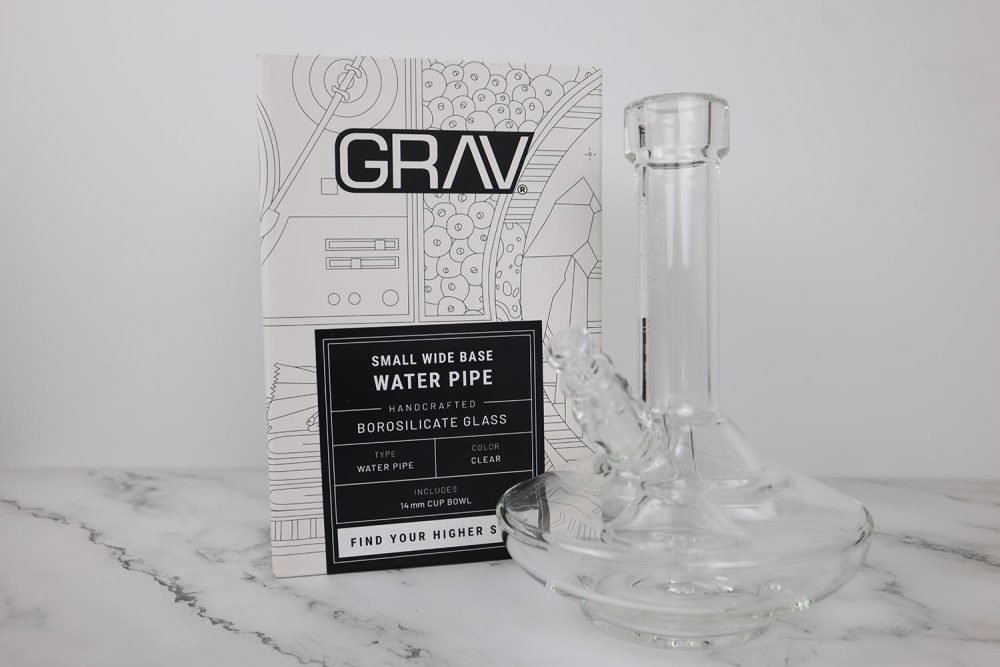 Small Wide Base Water Pipe