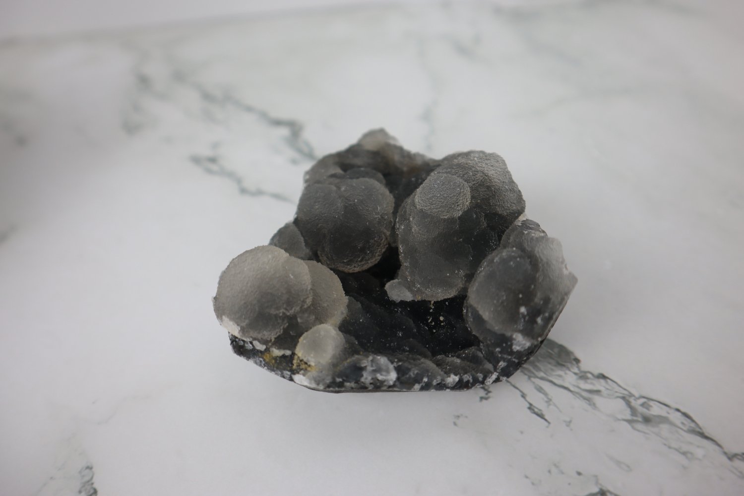 2 Piece Sugar Quartz On Black Chalcedony Collection - India 6 2 Piece Sugar Quartz On Black Chalcedony Collection - India - Image 6