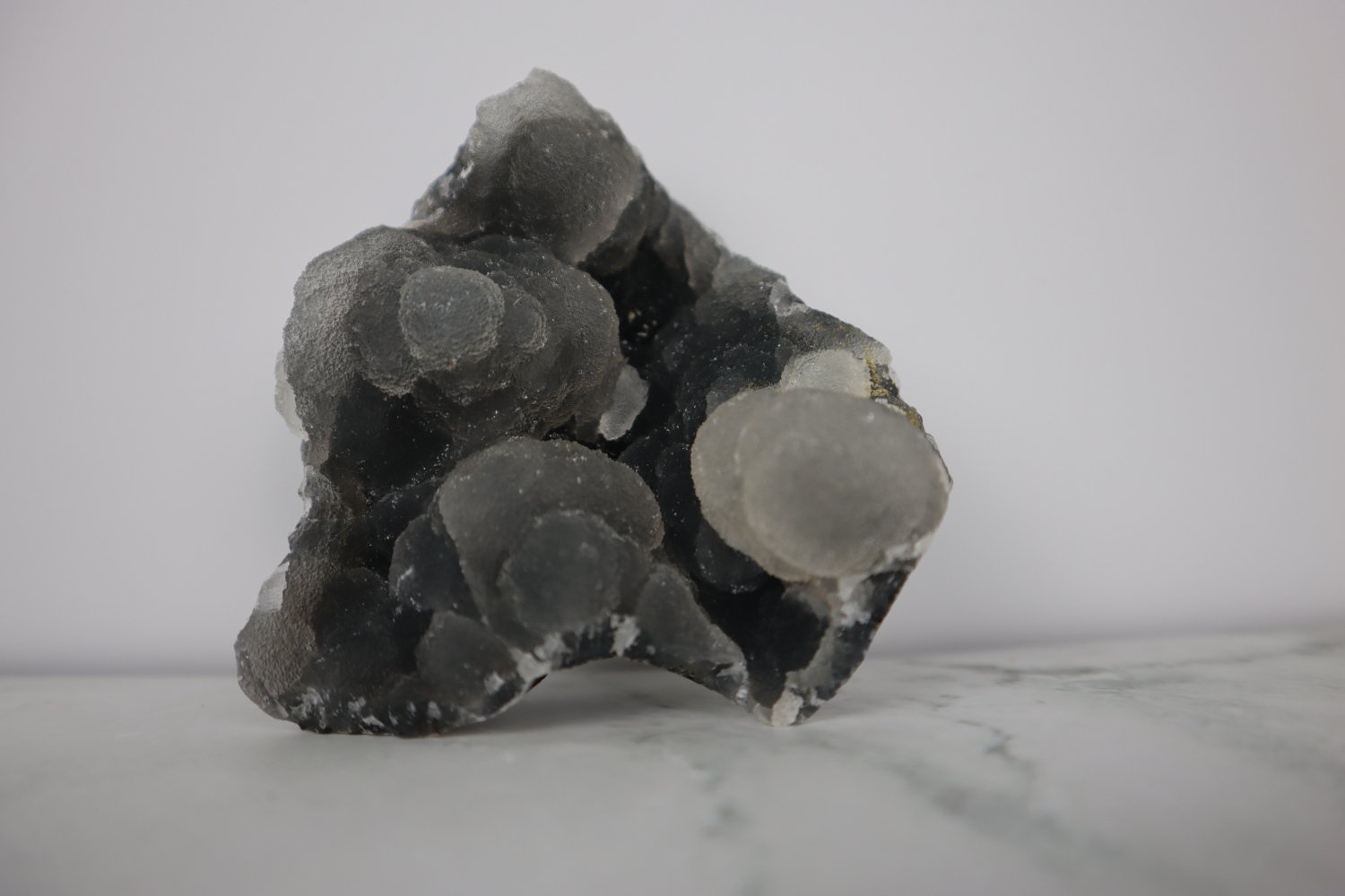 2 Piece Sugar Quartz On Black Chalcedony Collection - India 2 2 Piece Sugar Quartz On Black Chalcedony Collection - India - Image 2