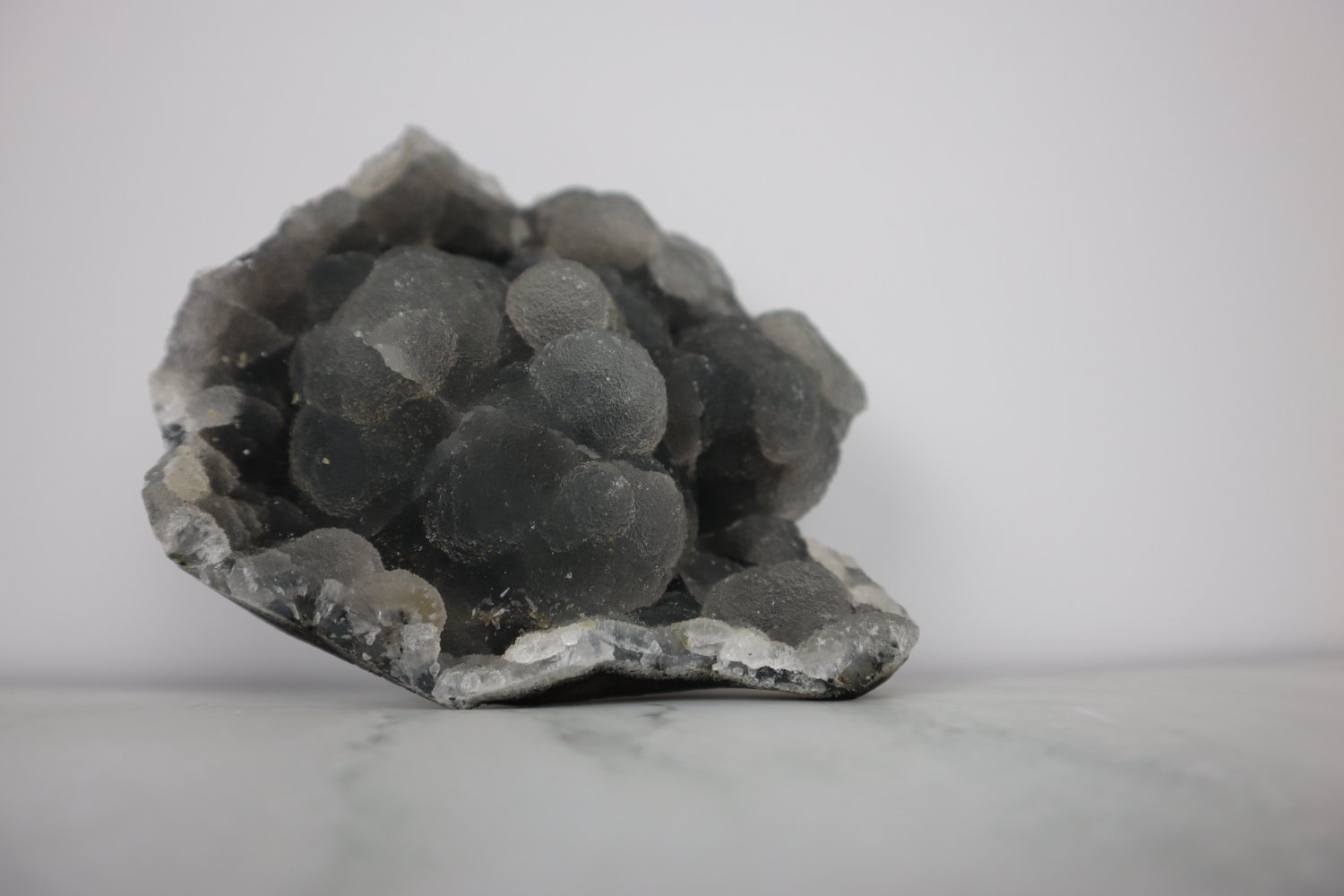 2 Piece Sugar Quartz On Black Chalcedony Collection - India 3 2 Piece Sugar Quartz On Black Chalcedony Collection - India - Image 3