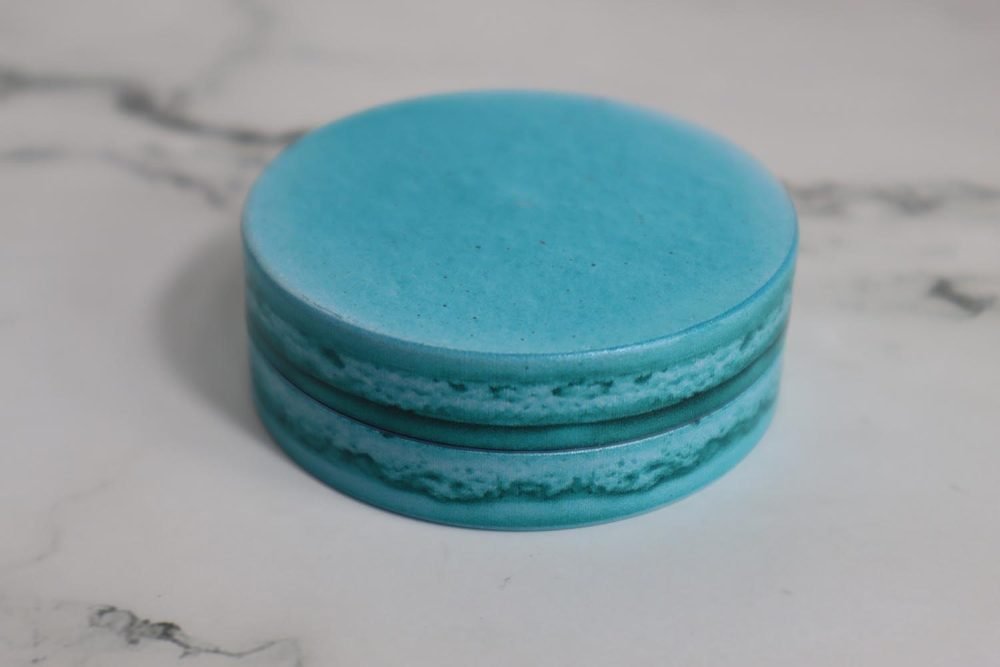 2-Piece Blueberry Macaroon Grinder